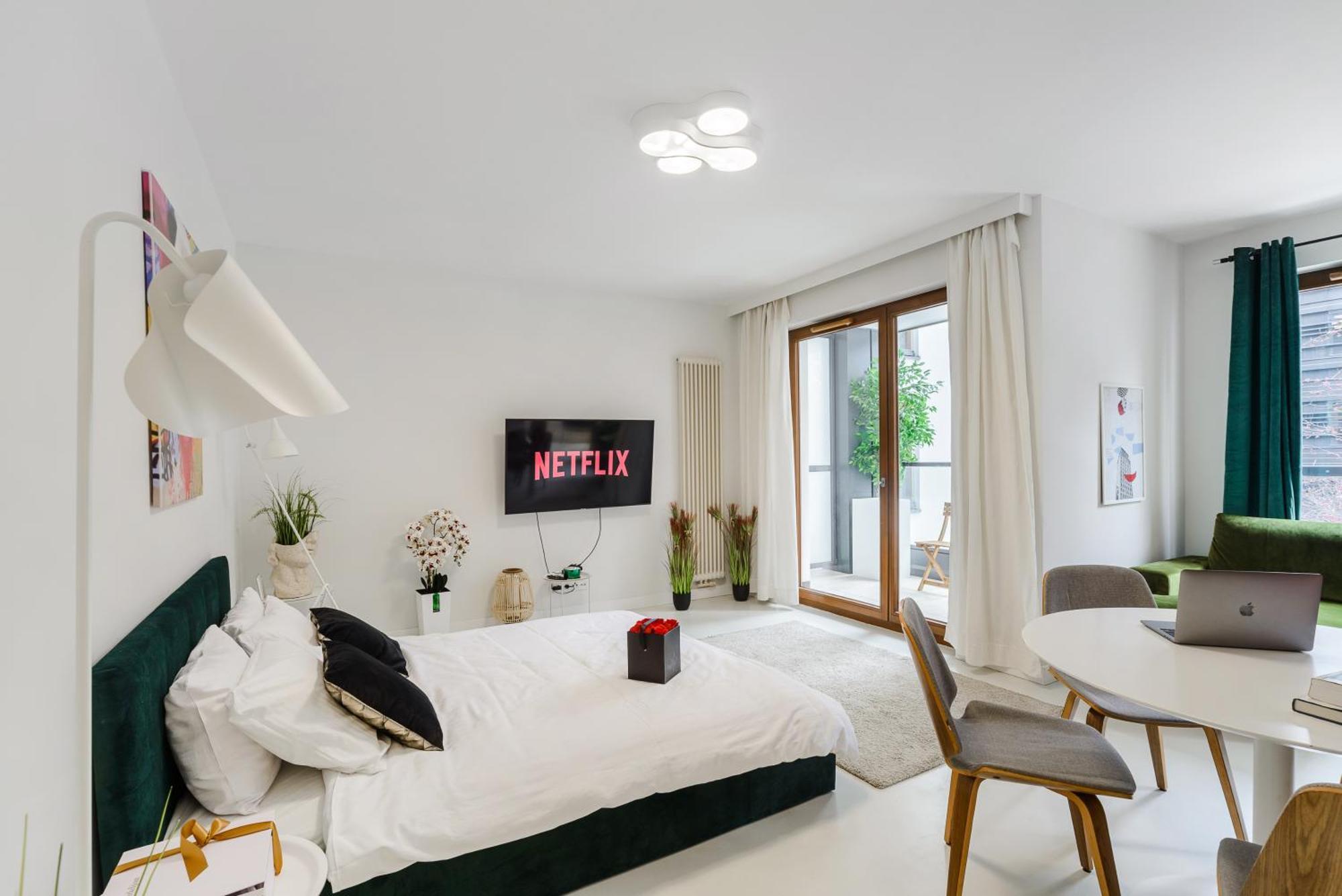 Lumina Apartment With Parking Near Muzeum Powstania Warsaw Ngoại thất bức ảnh