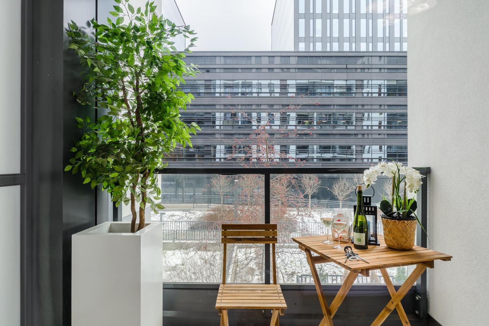 Lumina Apartment With Parking Near Muzeum Powstania Warsaw Ngoại thất bức ảnh