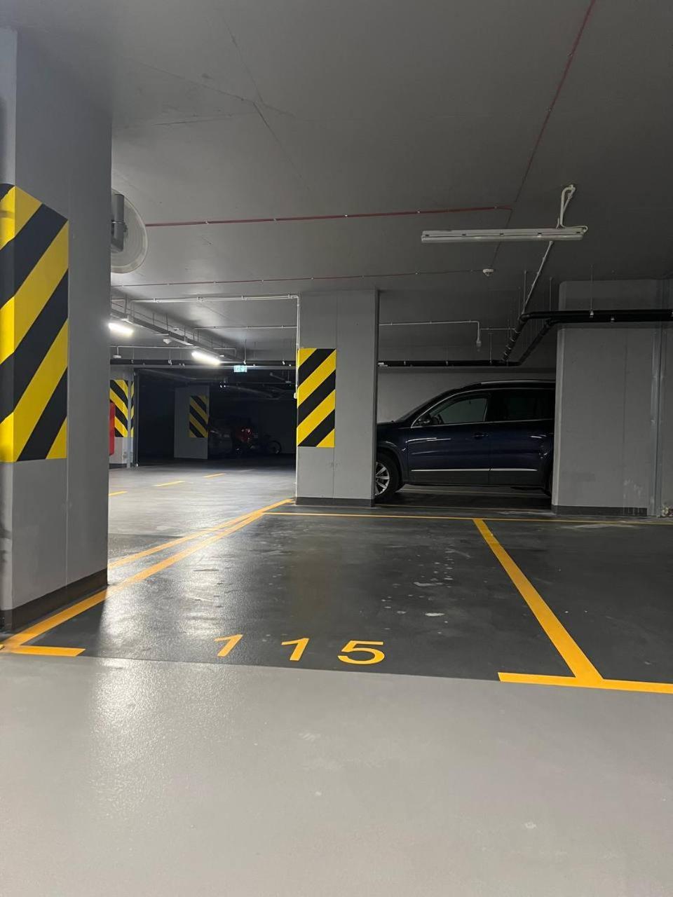 Lumina Apartment With Parking Near Muzeum Powstania Warsaw Ngoại thất bức ảnh