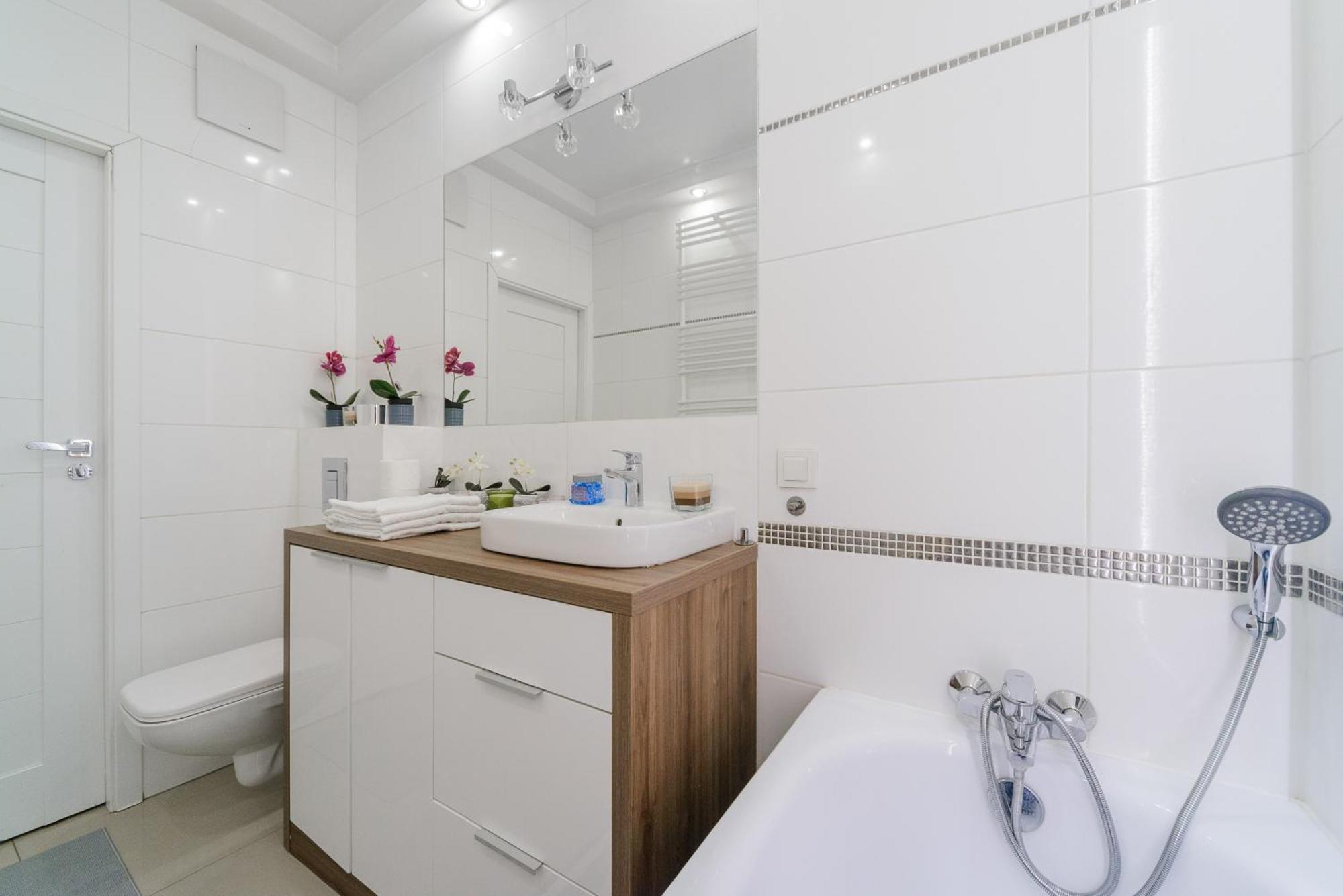 Lumina Apartment With Parking Near Muzeum Powstania Warsaw Ngoại thất bức ảnh